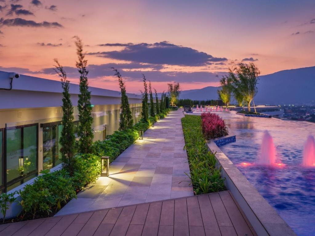 The Astra Sky River Chiangmai_Sky Pool_Old City Apartment Chiang Mai Exterior photo